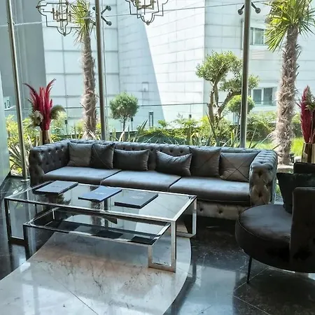 Luxury Flat With Sea & View - Gym & Parking Διαμέρισμα *