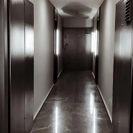 Luxury Flat With Sea & View - Gym & Parking Διαμέρισμα *